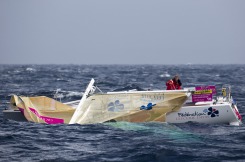 Dematage de Yann Elies (Groupe Queguiner)  au passage du phare de Wolf Rock lors de la 1ere etape de la Solitaire du Figaro Eric Bompard Cachemire 2014 entre Deauville et Plymouth - le 10/06/2014
