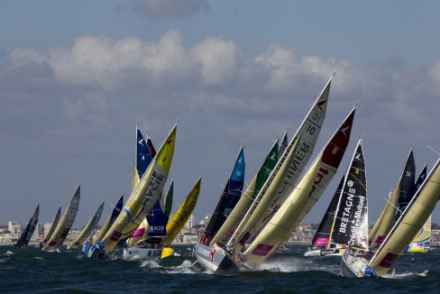 Depart de la 4eme etape de la Solitaire du Figaro Eric Bompard Cachemire 2014 entre Les Sables d'Olonne et Cherbourg - Les Sables d'Olonne le 29/06/2014