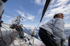 Tanguy Le Turquais et Corentin Douguet à bord du Figaro Quéguiner - Innoveo