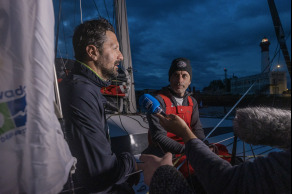 Corentin Douguet et Yohann Richomme ? bord du Class 40 Queguiner-Innoveo deuxi?me de la CIC Normandy Channel Race 2022, Ouistreham le 20 mai 2022,Photo ? Jean-Marie LIOT / CIC Normandy Channel Race